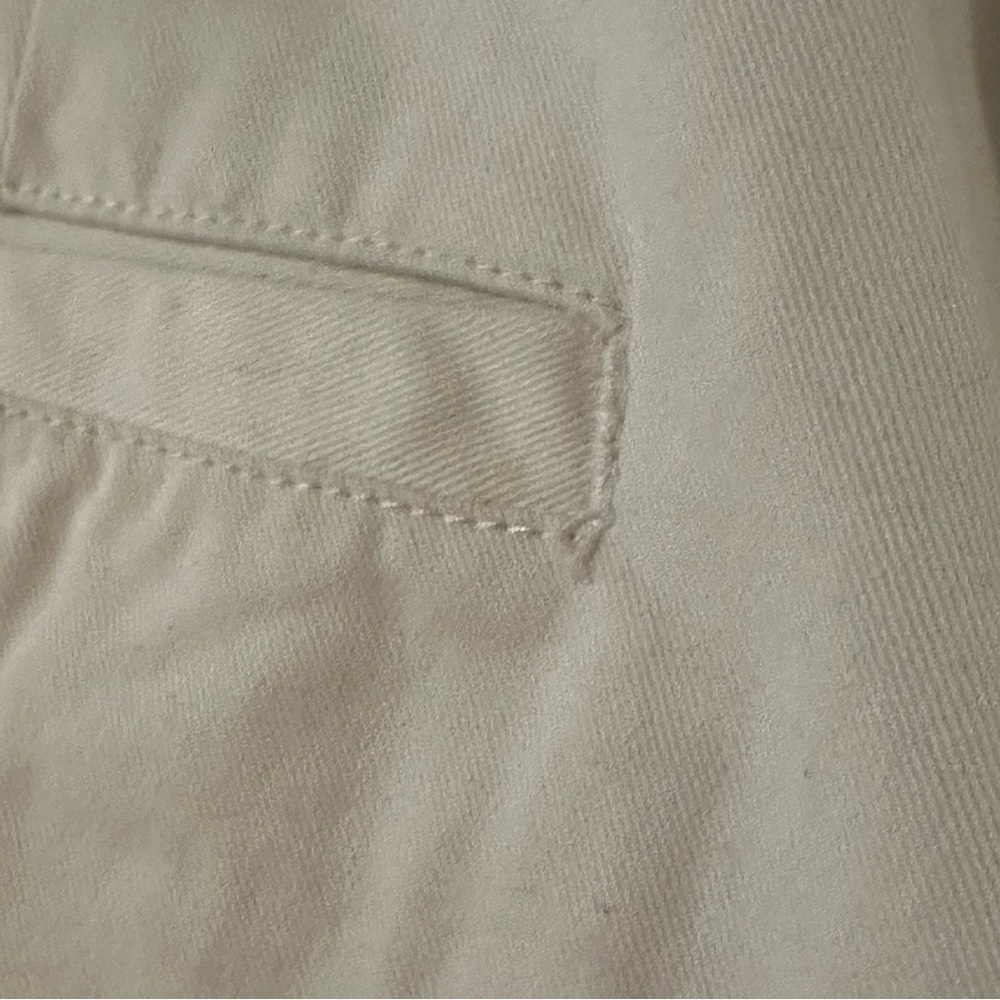 Bitten Sarah Jessica Parker Chinos - Picture 11 of 14